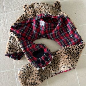 Jeg Animal Scarf Spirit Hood with Ears Leopard / Cheetah Paw Print Hand Warmers